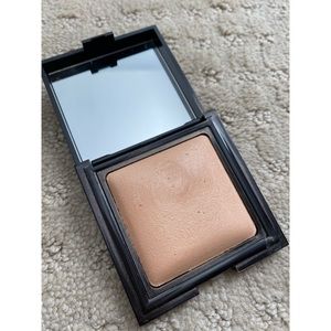 Laura Mercier Candleglow Sheer Perfecting Powder 2